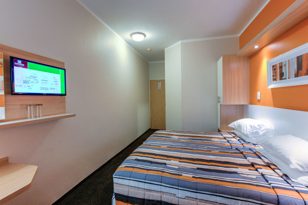 Road Lodge Rustenburg Exterior photo